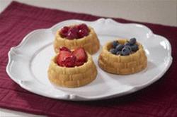 Bild Nordic Ware Shortcake Baskets Pan