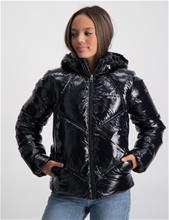 Bild Calvin Klein, CUTS SEAMS QUILTED SHINY JACKET, Svart, Jackor till Tjej, 16 år