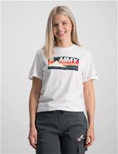 Bild Tommy Hilfiger, MOUNTAIN ARTWORK TEE S/S, Vit, T-shirts till Tjej, 10 år