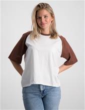 Bild D-XEL, CROP T-SHIRT, Brun, Toppar/Blusar till Tjej, 140 cm