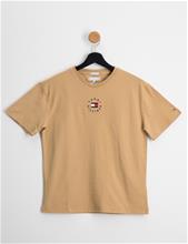 Bild Tommy Hilfiger, U HERITAGE  LOGO TEE  S/S, Beige, T-shirts till Kille, 12 år